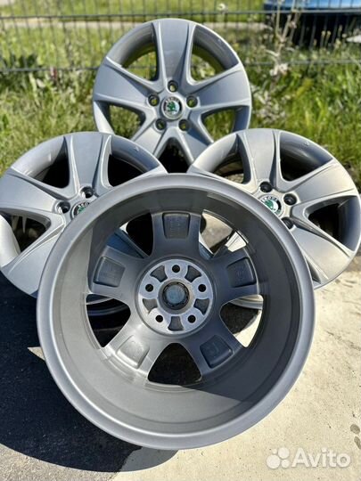 Диски Skoda octavia а7 R16 оригинал