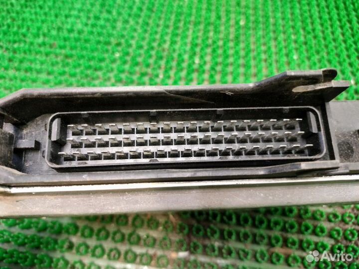 Блок управления двигателем Лада 2110 2005