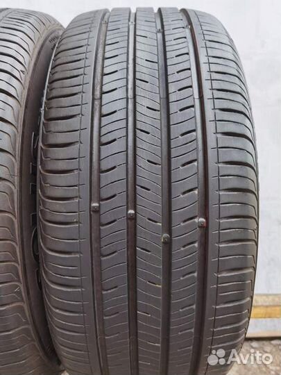 Kumho Solus TA31 235/55 R16 98V