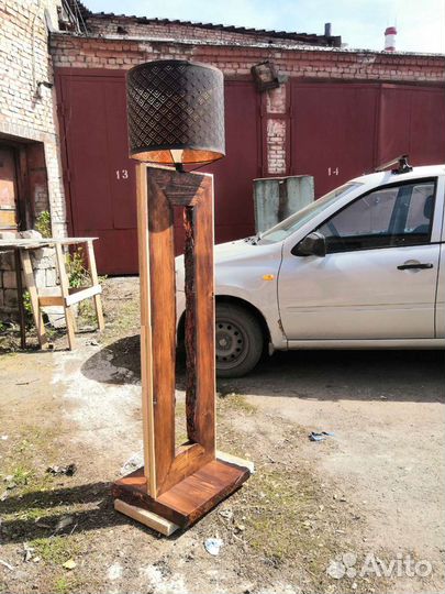 Торшер напольный