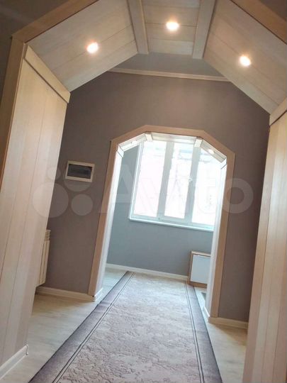 2-к. квартира, 50 м², 1/9 эт.