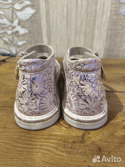 Туфли для девочки