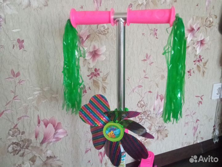 Самокат детский новый