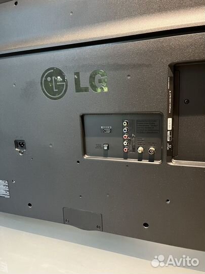 Телевизор LG 42 дюйма