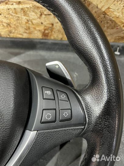Руль спорт с лепестками BMW X5 E70 LCI
