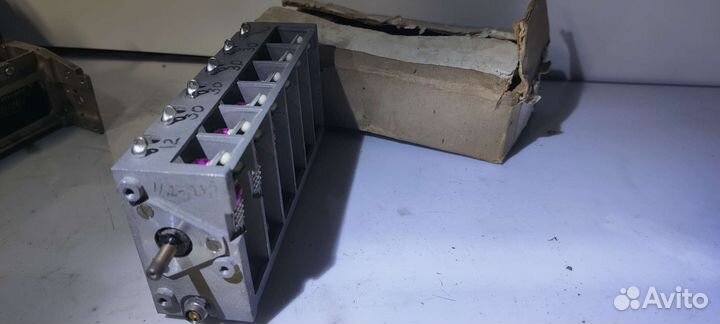 Конденсатор переменной ёмкости 6-ти секционный