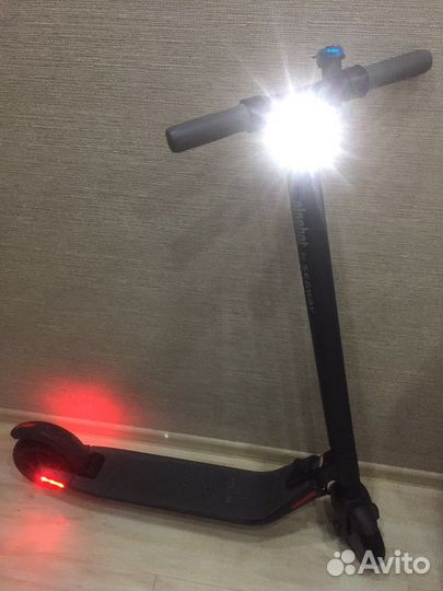 Электросамокат ninebot es2