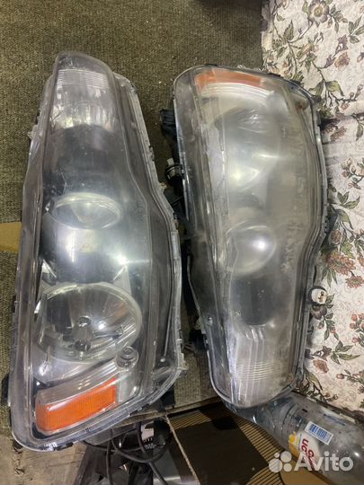 Фары на mitsubishi lancer 10
