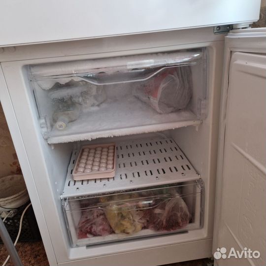 Холодильник indesit бу