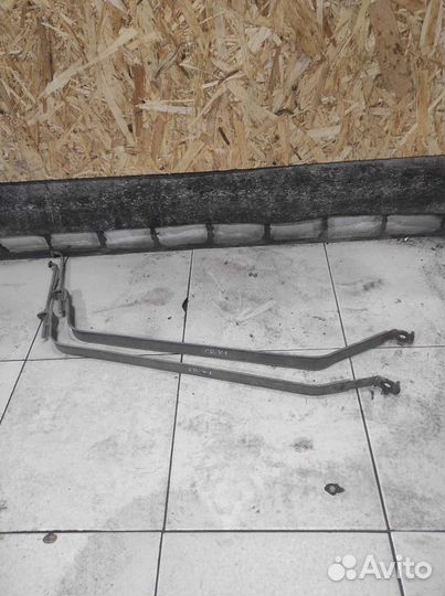 Крепление бака лента Honda CR-V 1