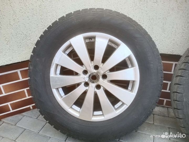 Nokian Tyres Nordman RS2 SUV 235/65 R17