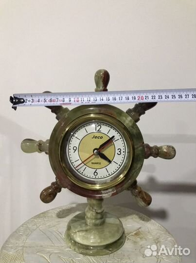 Часы настольные из оникса «Штурвал»