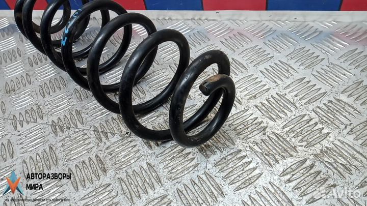 Пружина задняя Skoda Superb 2 рест. 2014