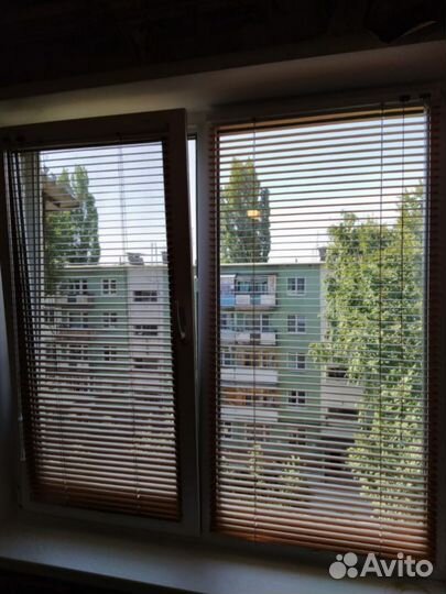 Жалюзи рулонные с направляющими