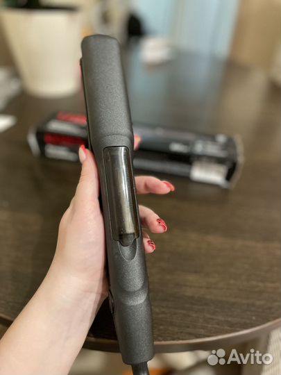 Утюжек выпрямитель (с функцией пара) Leben