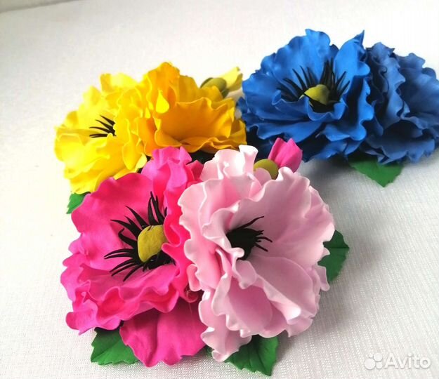 Заколка, резинка для волос, брошь из фоамирана