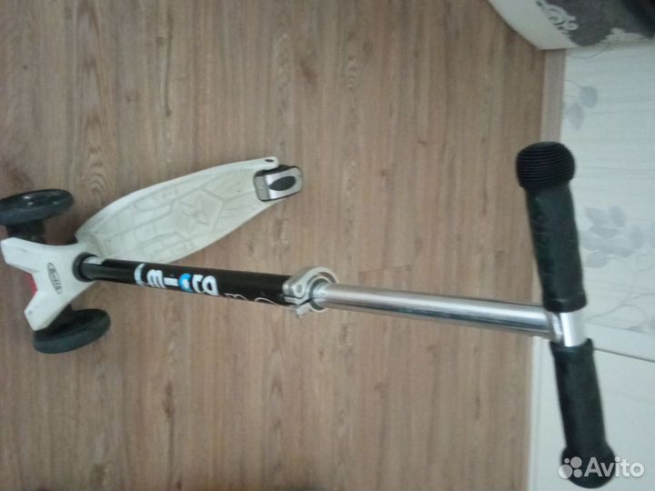 Самокат детский трехколесный