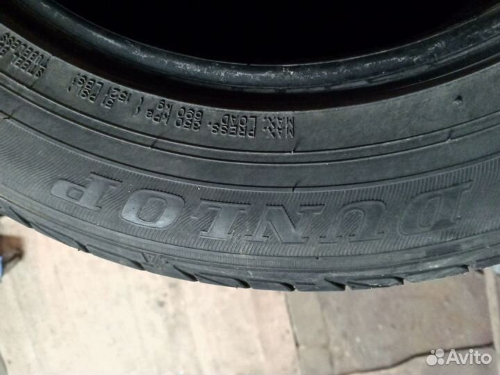 Dunlop SP 70 215/60 R16