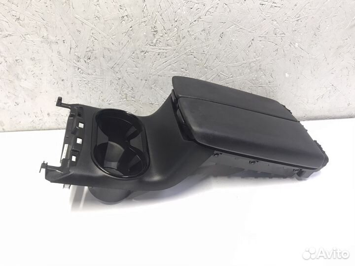 Подлокотник мазда сх9 mazda cx9 2019г