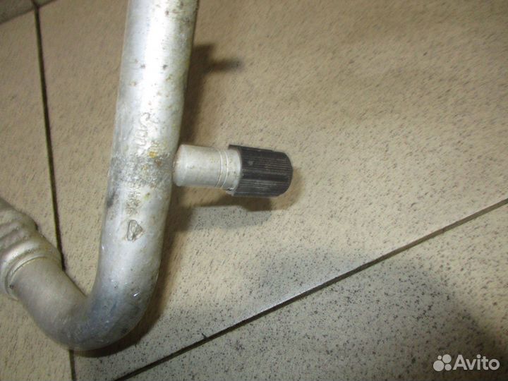 Трубка кондиционера Nissan Navara (D40)