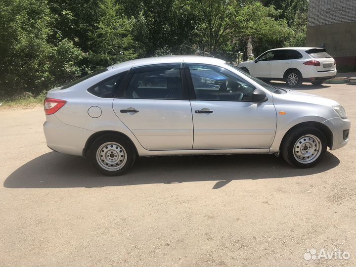 LADA Granta 1.6 МТ, 2016, 131 331 км