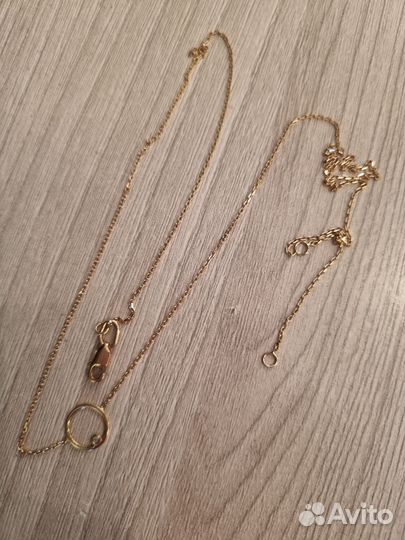 Золотое колье с фианитом