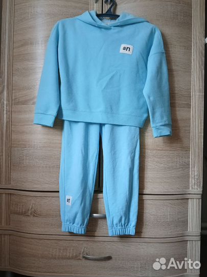 Костюмы фирмы Deloras