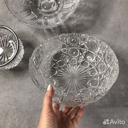 Салатник хрустальный (наличие в описании)