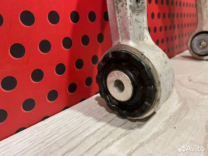 Рычаг передний левый Mercedes-Benz Ml W166 2014