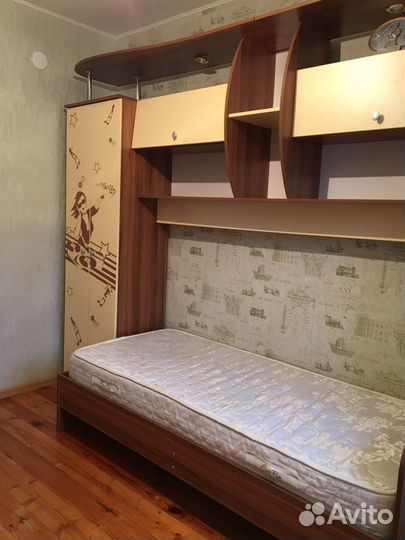 Спальный гарнитур бу