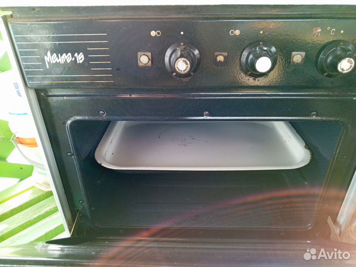 Электроплита с духовкой