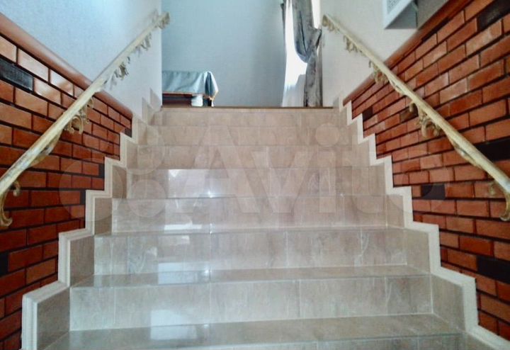 Дом 140 м² на участке 9,5 сот.