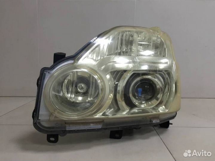 Фара левая Nissan X-Trail