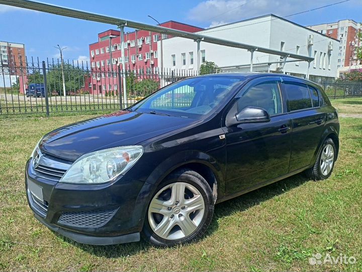 Opel Astra 1.6 AT, 2012, 183 000 км