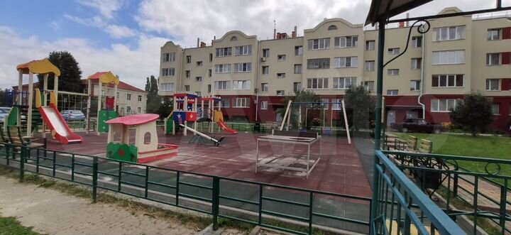 3-к. квартира, 75,7 м², 3/4 эт.