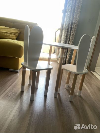 Детский стол и стульчик