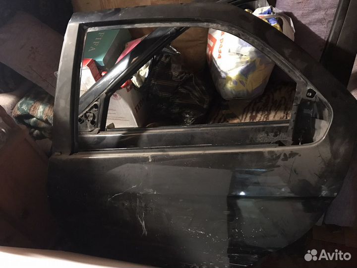 Двери альфа ромео 156