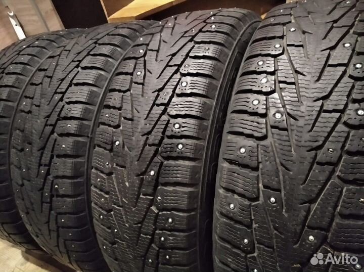 Nokian Tyres Hakkapeliitta 7 225/65 R17