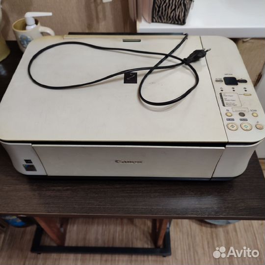Мфу принтер сканер копир Canon