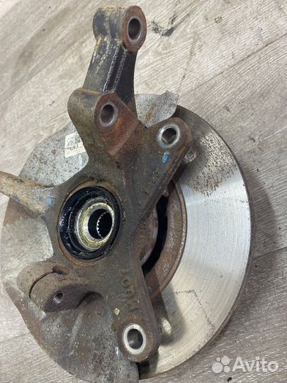 Кулак поворотный передний левый Daewoo Matiz