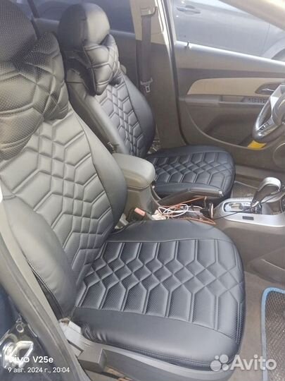 Чехлы на сиденья Форд Фокус 2 2009г