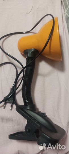 Лампа настольная