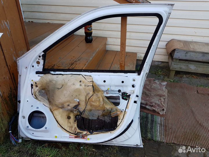 Дверь пер прав toyota mark II qualis camry gracia