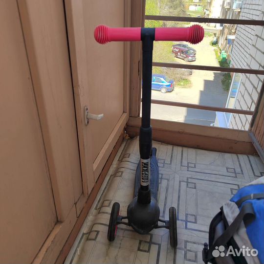 Самокат детский трехколесный