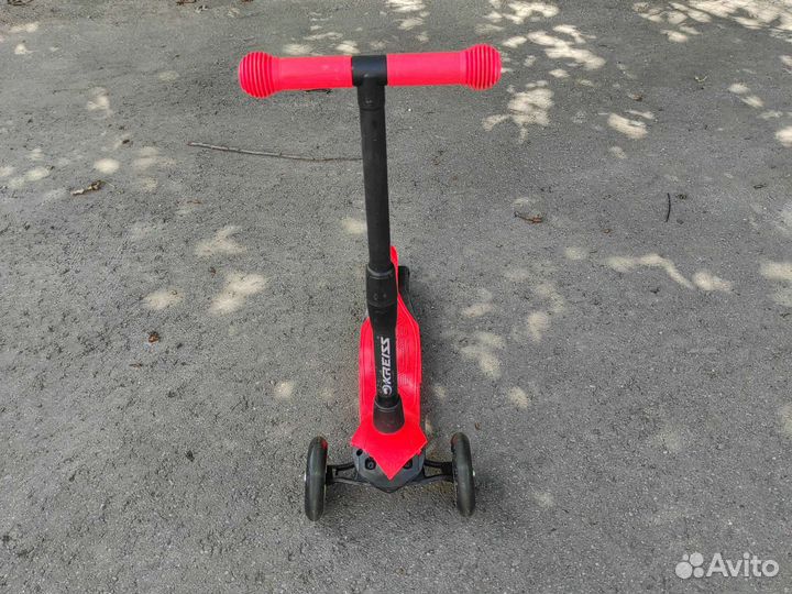 Самокат детский трехколесный