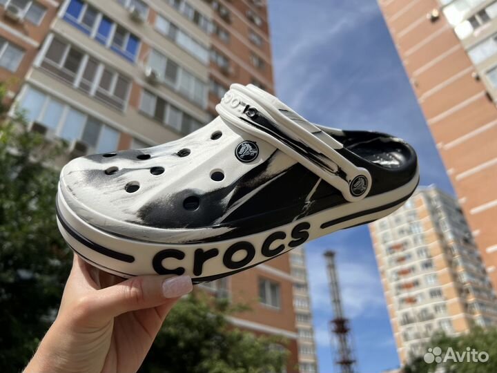 Crocs