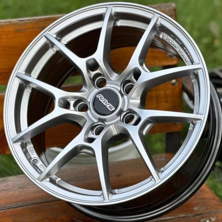 Литые диски RAYS G025 7×R16 5×100
