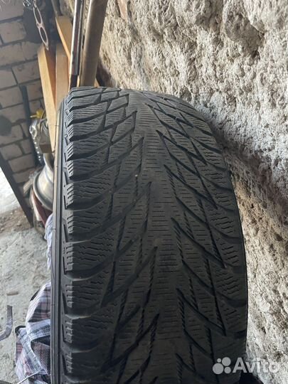 Nokian Tyres Hakkapeliitta R2 225/55 R17 97R