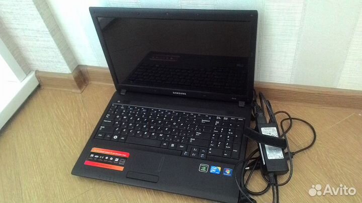 Ноутбук samsung NP-R519