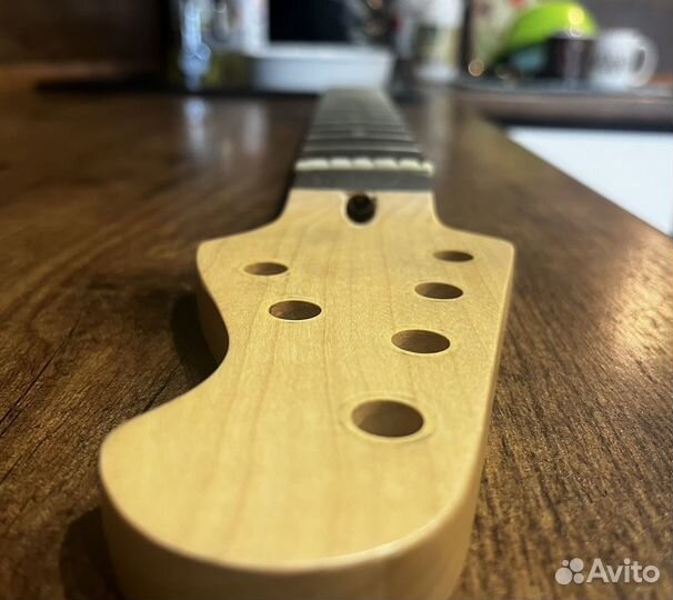 Гриф для электрогитары 4+2 (Music man axis)